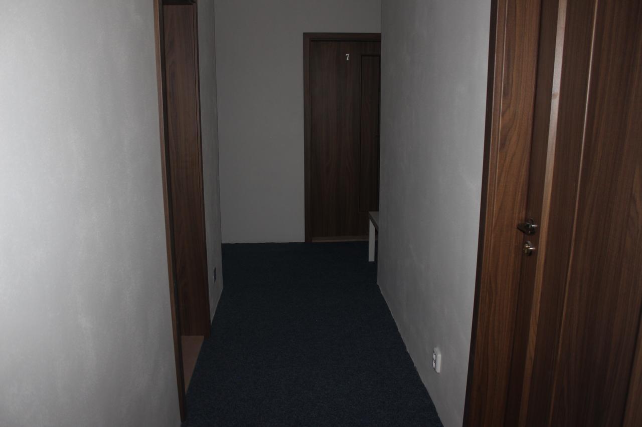 Penzion Vesely Zelezny Brod エクステリア 写真