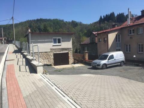 Penzion Vesely Zelezny Brod エクステリア 写真